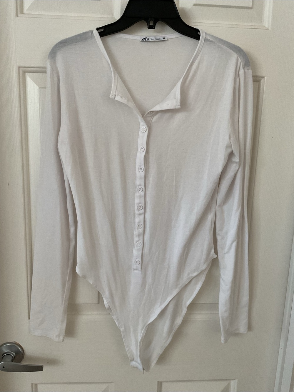 Zara White Long-Sleeve Henley Bodysuit - Picture 4 of 4